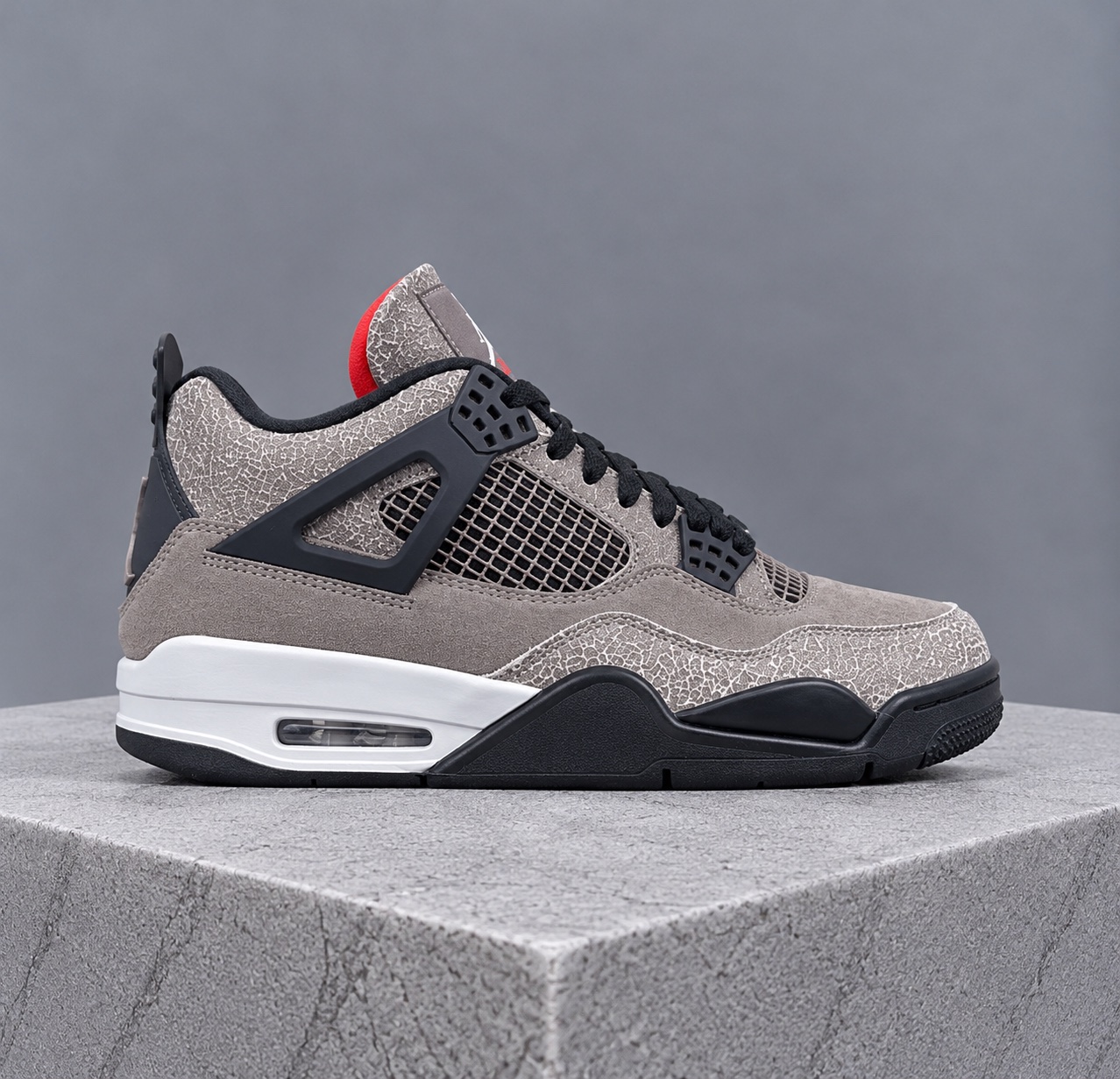 Jordan Air Jordan 4 Retro SE Taupe Haze / Grey Cement